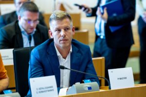 Victory for change: Peter Magyar poised to lead Hungary